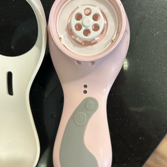 Clarisonic Pro bundle - Picture 5 of 6